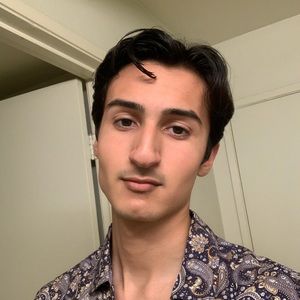 Meet your Posher, Alex